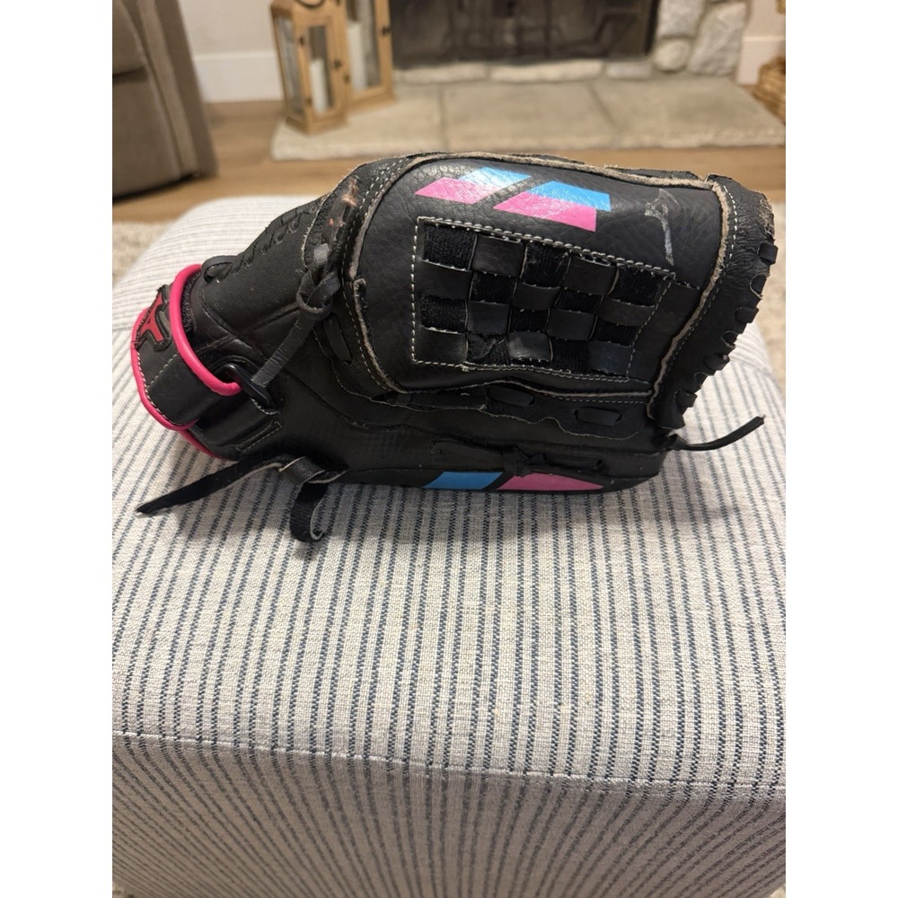 Mizuno Finch GPP1155F2 11.5" Fastpitch Softball Glove RHT Black Pink
